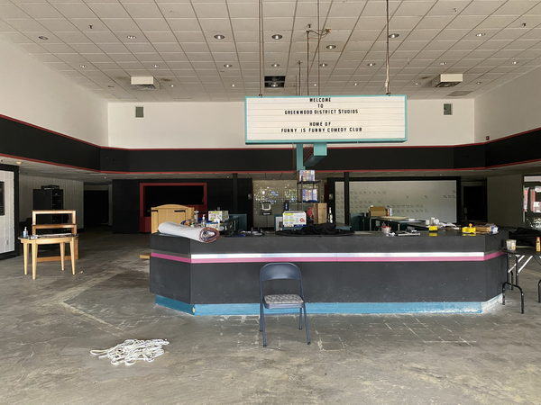 Lansing Mall Cinema - May 22 2022 (newer photo)